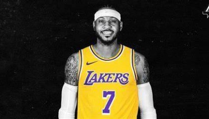 爱游戏平台体验-蝙蝠侠的故事没有如期上演 年迈的安东尼只争朝夕